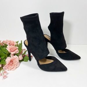NWT Anne Michelle Black Suede Pointed Toe Booties